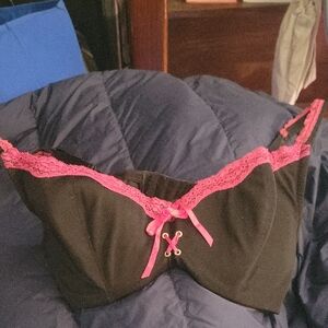Frederick's of Hollywood Black Bra with Pink Lace Trim